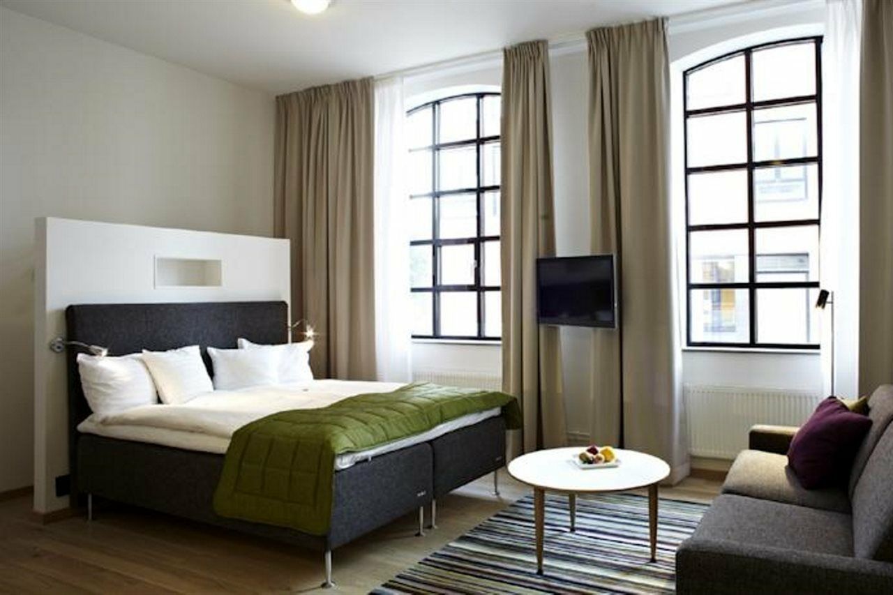 The More Hotel لوند المظهر الخارجي الصورة